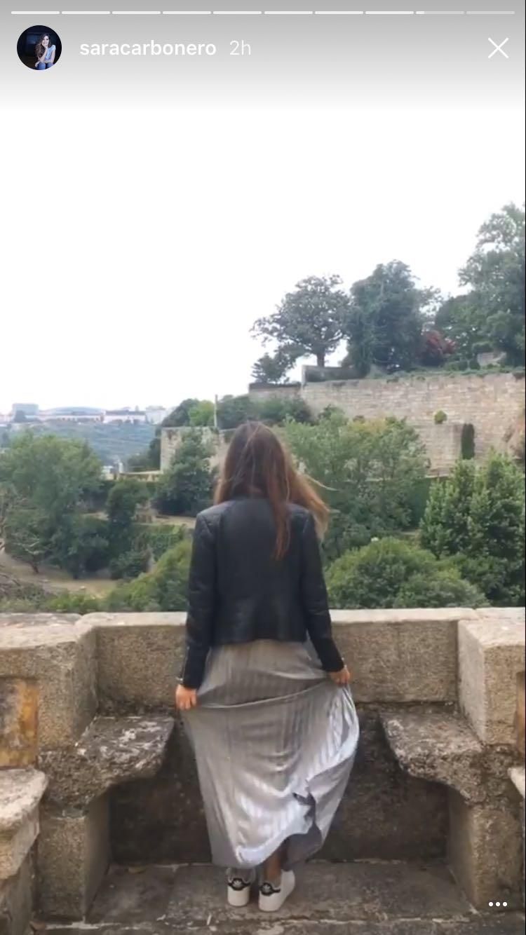 Sara Carbonero con el perfecto look para vacaciones en el norte
