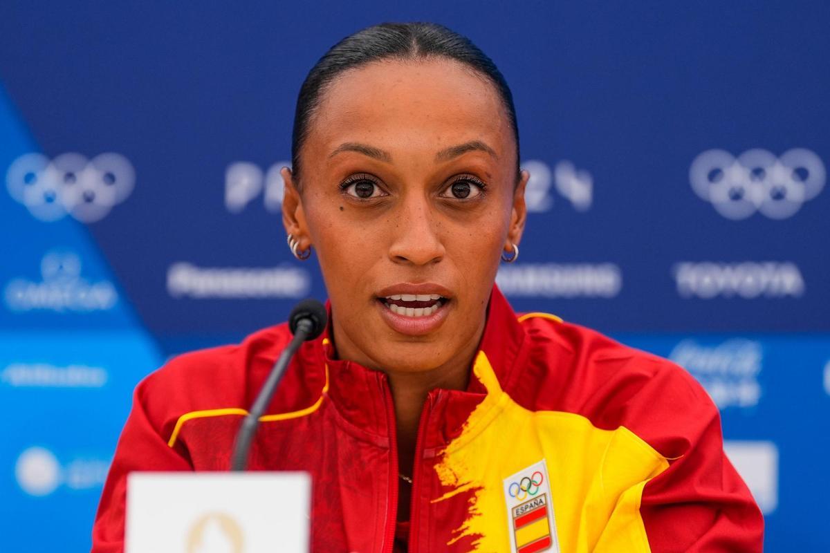 Ana Peleteiro, en la rueda de prensa previa al inicio de la competición de atletismo en los JJOO de París 2024.