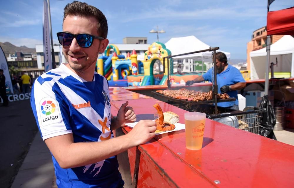 Jugadores y aficionados  blanquiazules