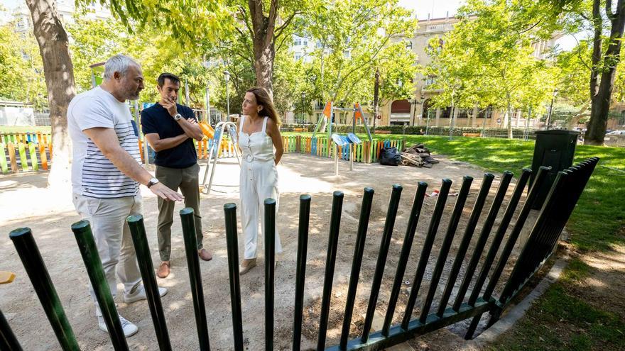 Plaza de los Sitios finalizza i dettagli per diventare uno spazio “dog friendly”.