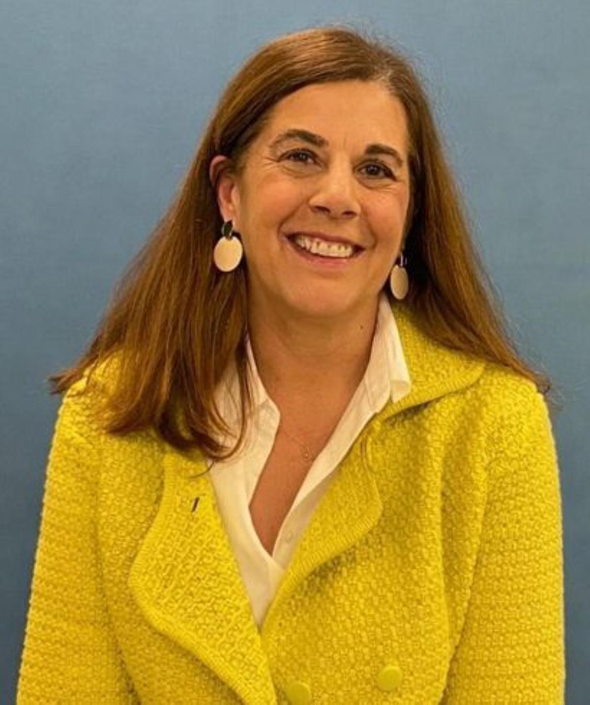 Nieves Salinas, guardó de periodisme de la Societat de Medicina Estètica