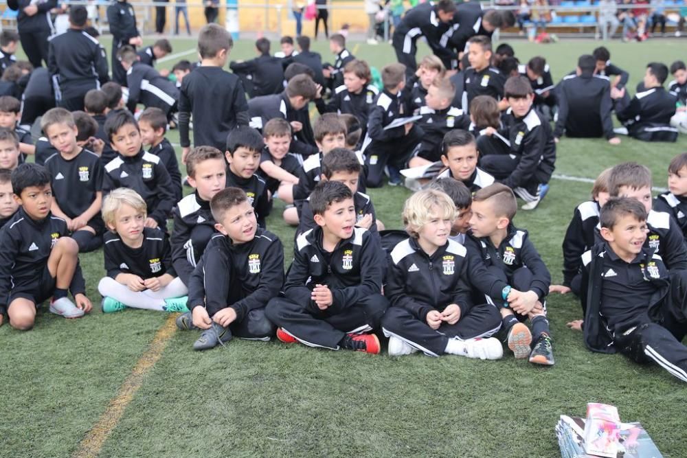 Presentación del álbum de cromos del FC Cartagena