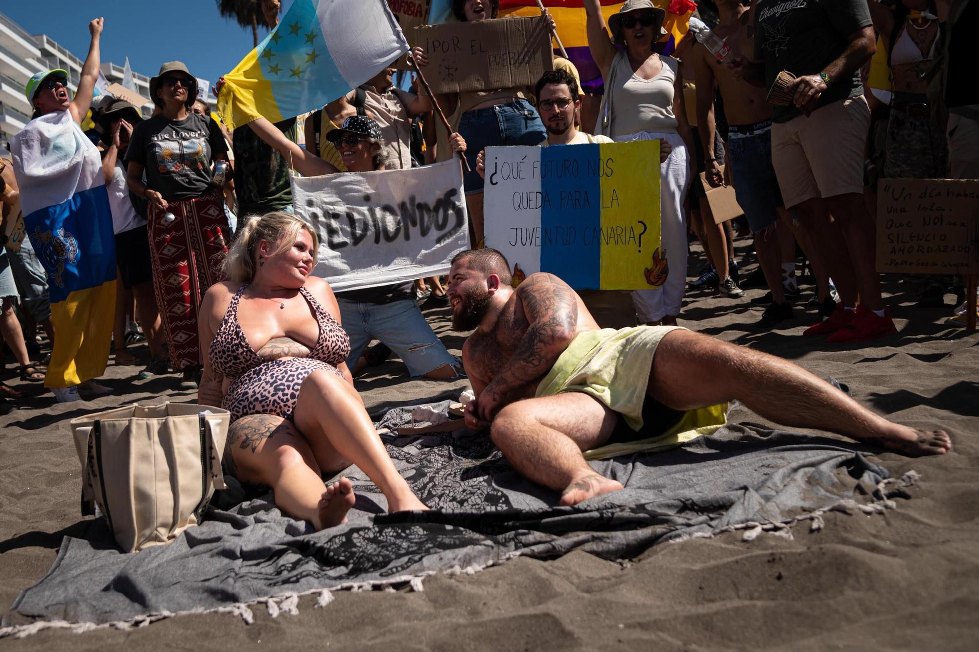 Todas las imágenes de la manifestación del 20-O en Tenerife