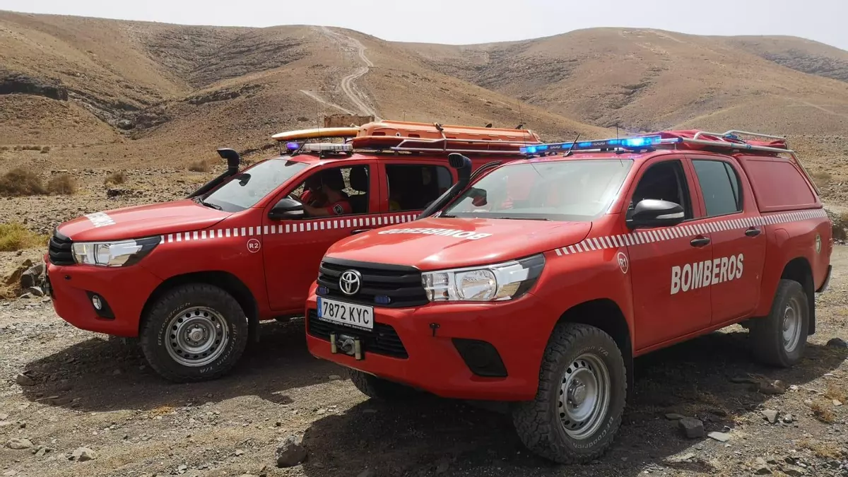 Rescatan a tres senderistas por agotamiento en plena ola de calor en Lanzarote