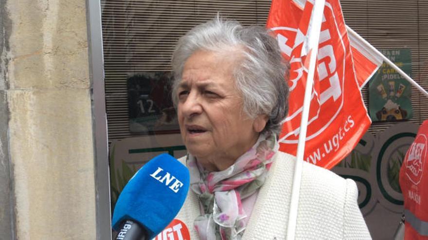 Amalia Suárez, jubilada: " Cuando me llegan los recibos de la luz y el agua me quedan cincuenta euros para comer"