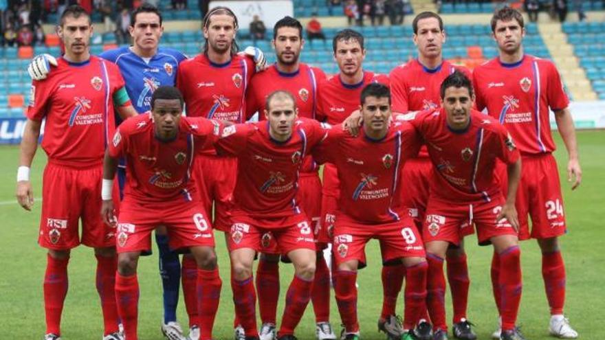 El once inicial del Elche que jugó el pasado sábado en el estadio El Helmántico ante la UD Salamanca.