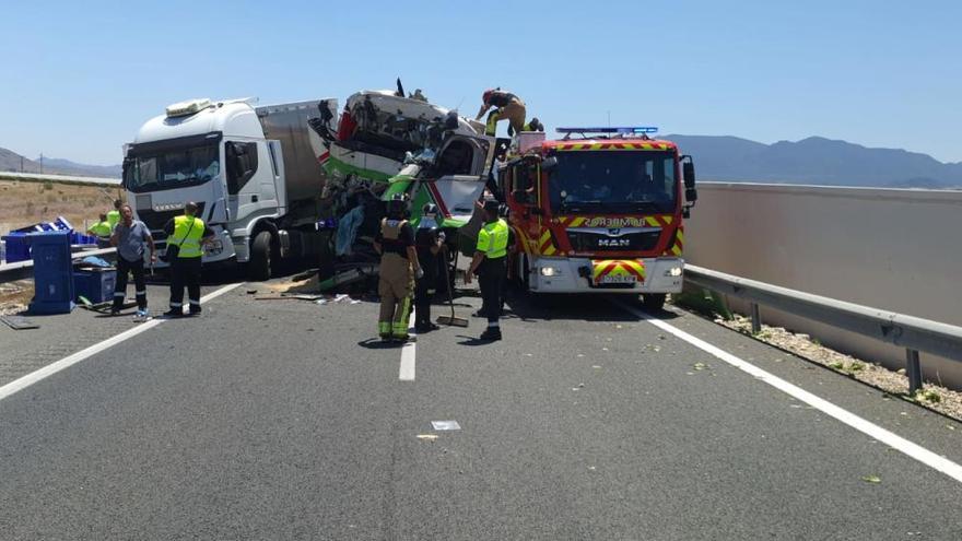 Siniestro en Cieza en el que se vieron implicados cuatro camiones a principios del mes de julio.