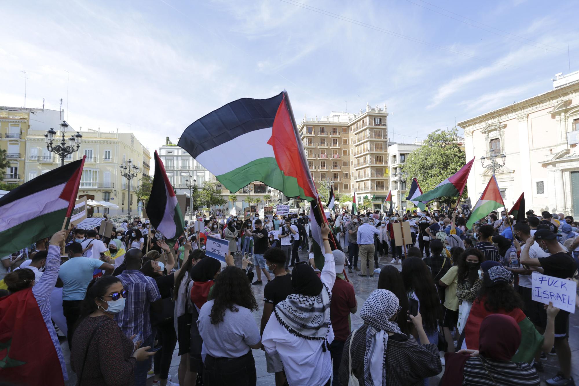 Una concentración en València denuncia la "masacre" en Gaza contra el pueblo palestino