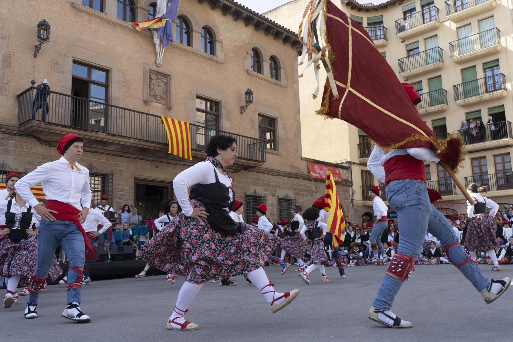 Totes les imatges de la trobada de balls de cascavells de Cardona