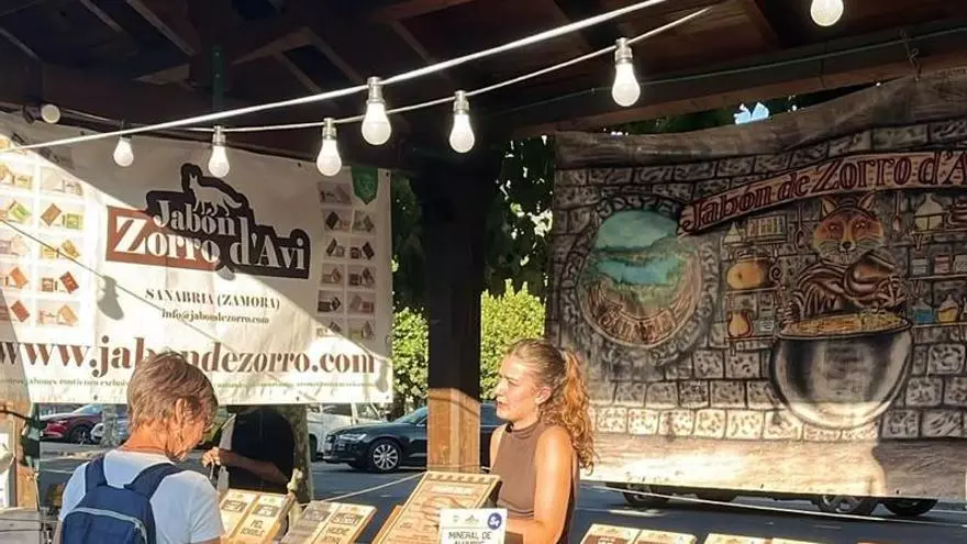 El Puente vibra con la artesanía