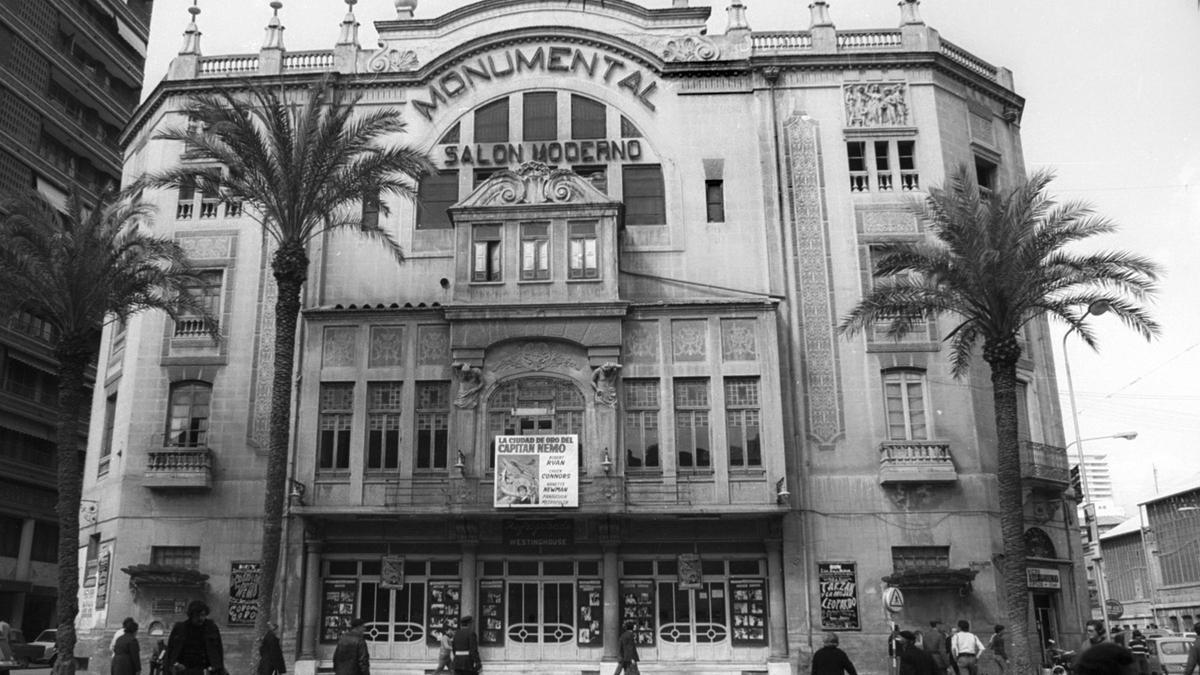 Hace 50 años en Alicante, del 11 al 17 de marzo de 2024: Luz verde a la demolición del ilustre cine Monumental