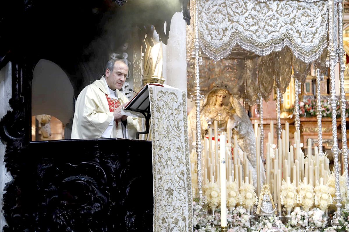 Imágenes de la coronación canónica de la Virgen de la Paz