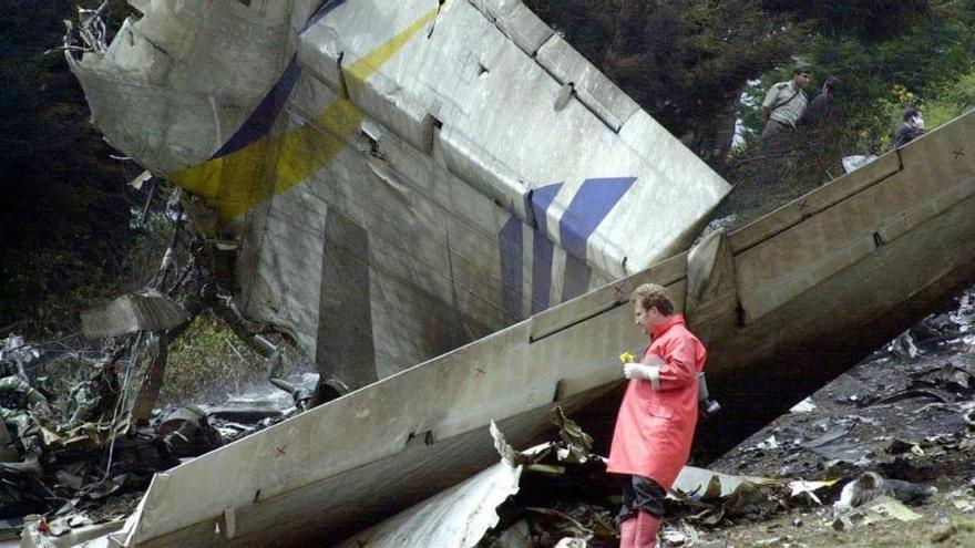 Hallada la pierna de una víctima del Yak-42 en un cementerio turco