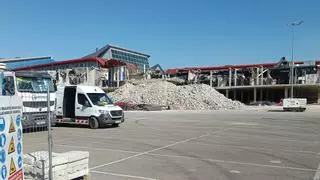 Plaza Imperial empieza a ser historia: así avanzan las obras del derribo del centro comercial