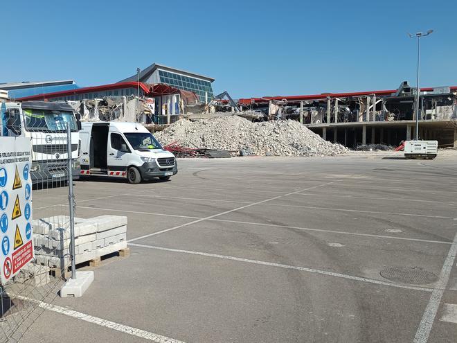 En imágenes I Así avanza el derribo de Plaza Imperial