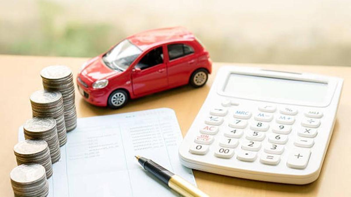 Primer sueldo, primer gran objetivo: cómo ahorrar para comprar un coche cobrando 1.300 euros.