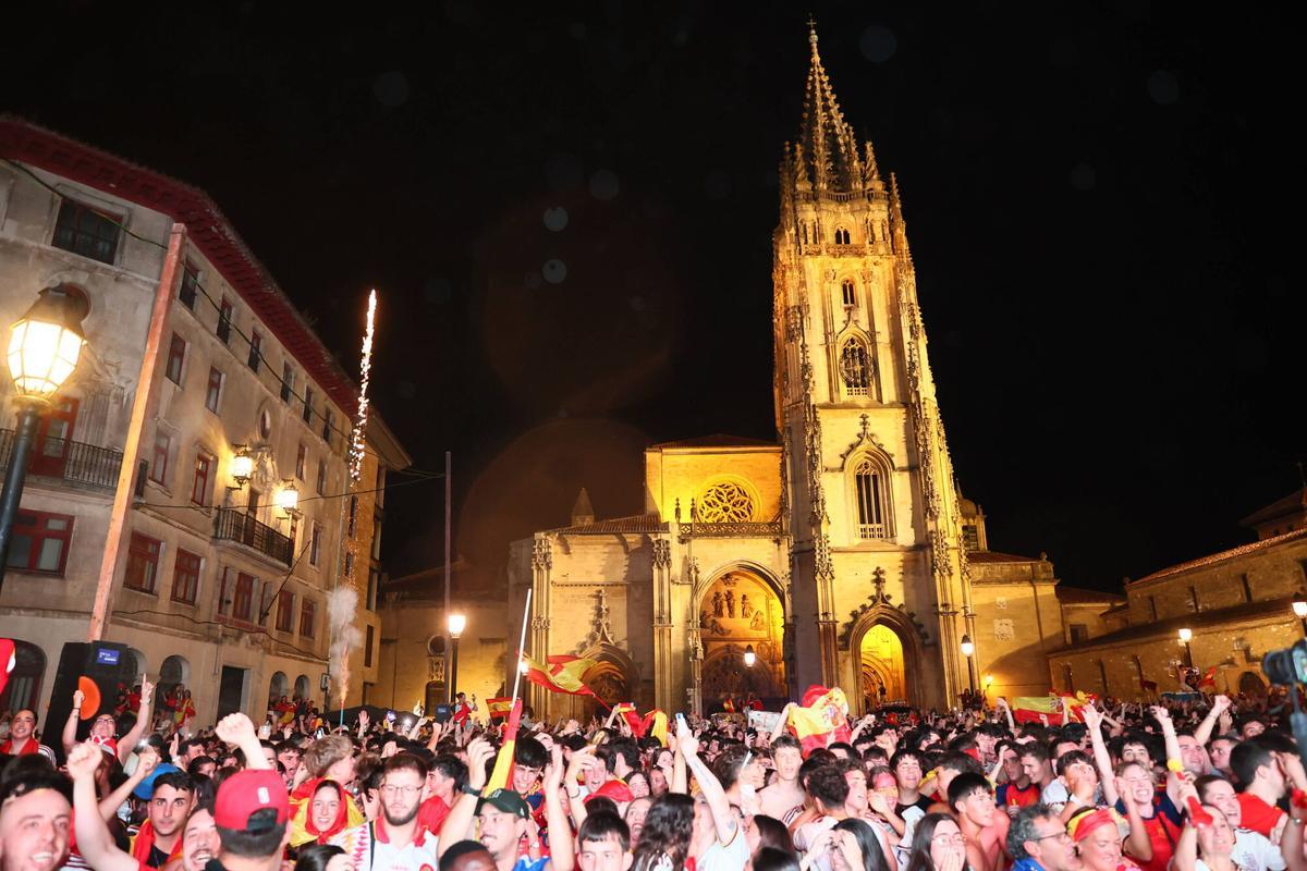 Así se vivió el triunfo de España en Oviedo