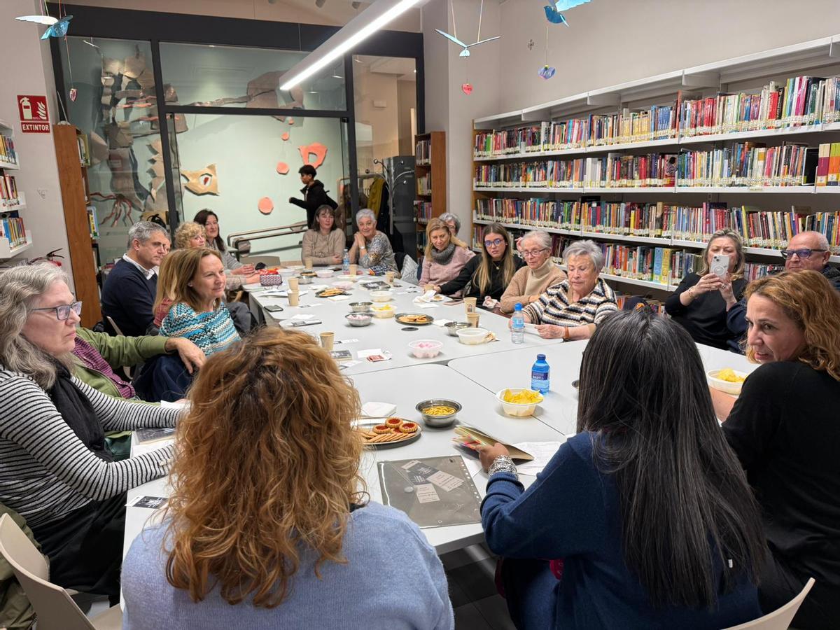 Club de lectura en castellano.