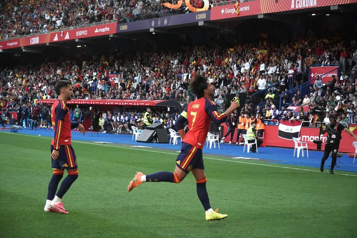 1-1 | España se conforma con un empate plomizo ante Irak en Riazor