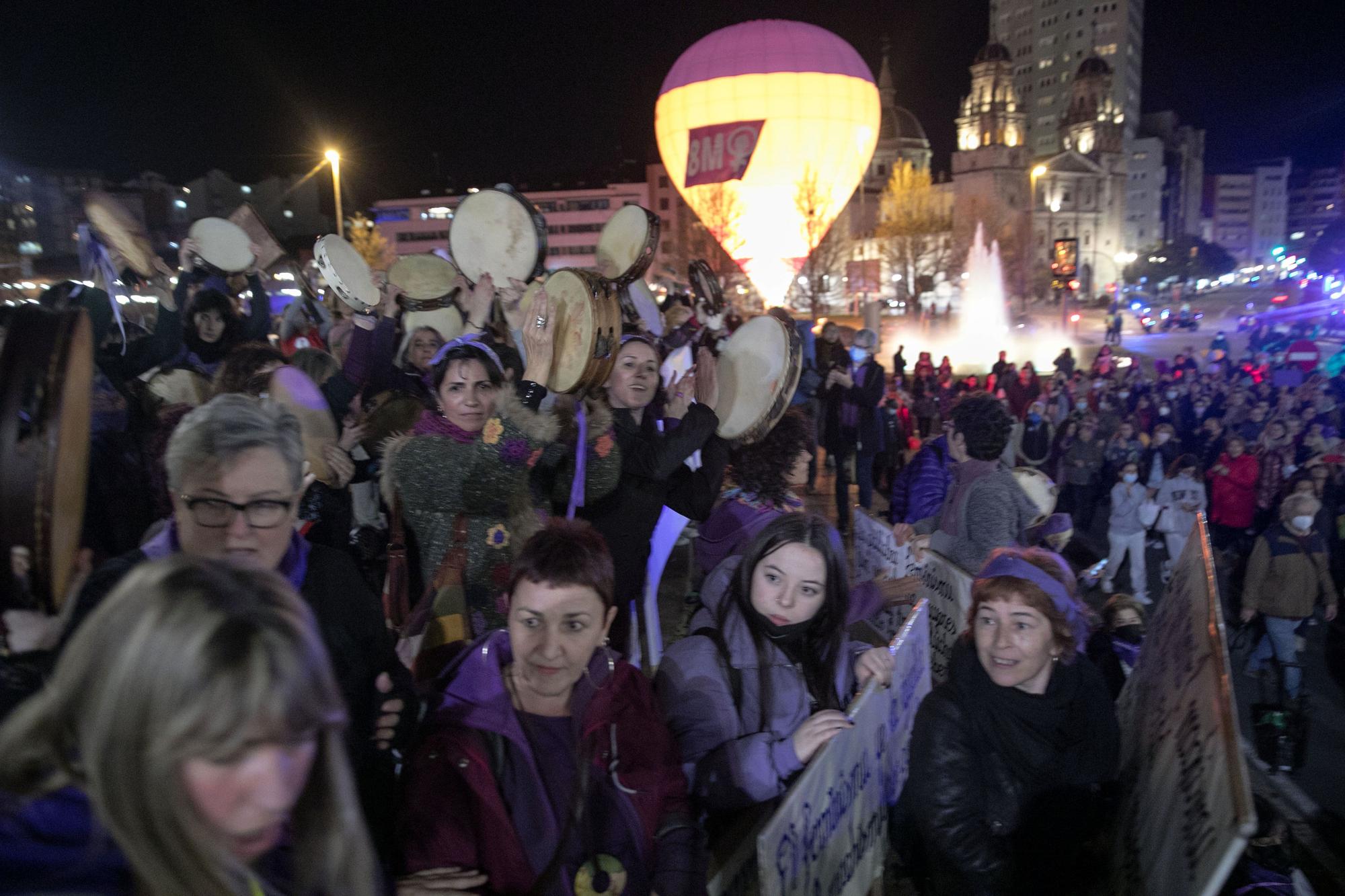 Gijón, teñido de morado por el 8-M