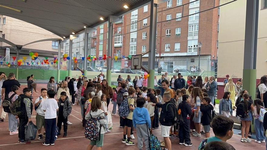 El curso escolar arranca en Asturias con plazas docentes aún pendientes de cubrir, alerta el sindicato ANPE