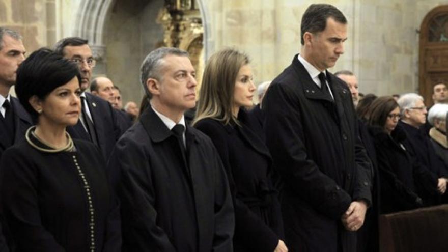 Los Príncipes de Asturias asisten al funeral por Iñaki Azkuna en Bilbao