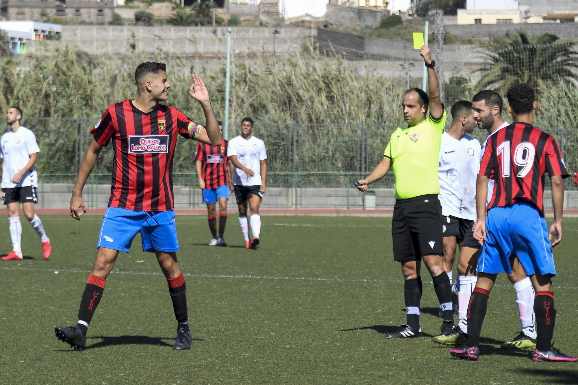 Partido entre el Arucas y el Unión Viera, de Tercera División