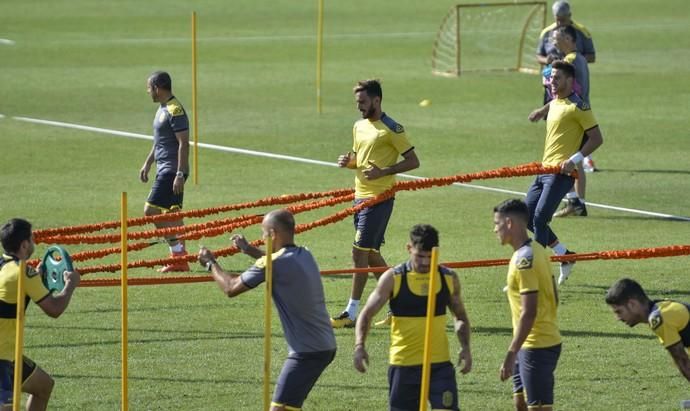 07/10/2017 HORNILLO, TELDE. Sesión de entrenamiento de la UD Las Pamas, temp. 2017/18 FOTO: J PÉREZ CURBELO