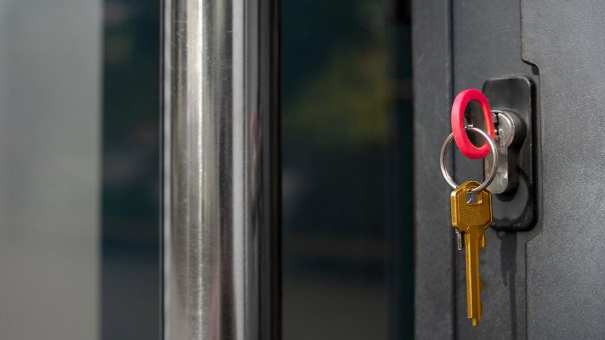Volia empadronar quatre persones estrangeres al mateix domicili de forma fraudulenta