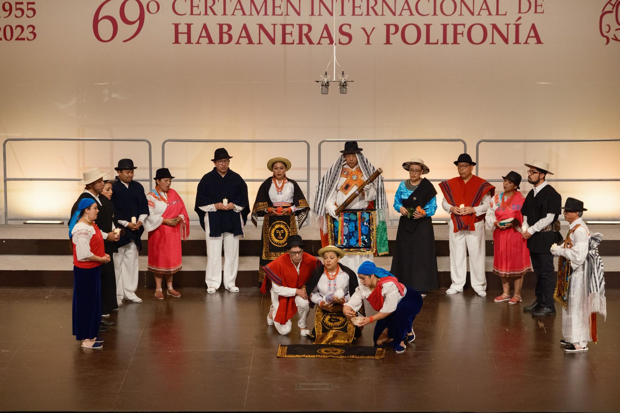 Aquí las imágenes de la tercera velada, primera de competición, del Certamen Internacional de Habaneras y Polifonía de Torrevieja