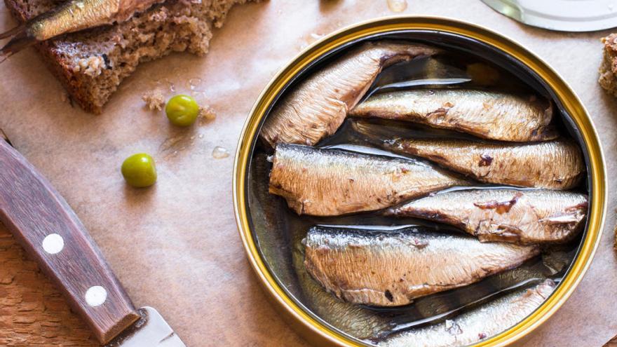 Las sardinas en lata contienen altas cantidades de omega 3