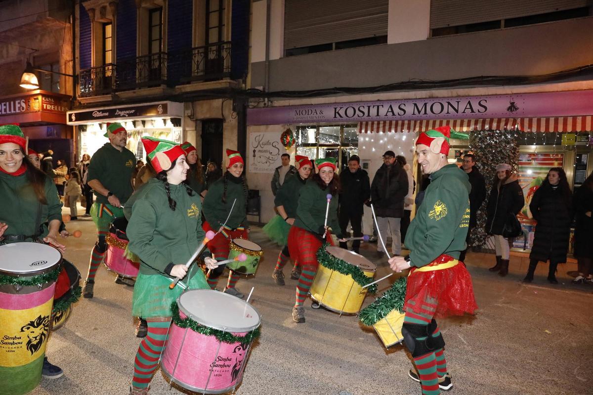Así fue la Cabalgata de los Reyes Magos en Laviana