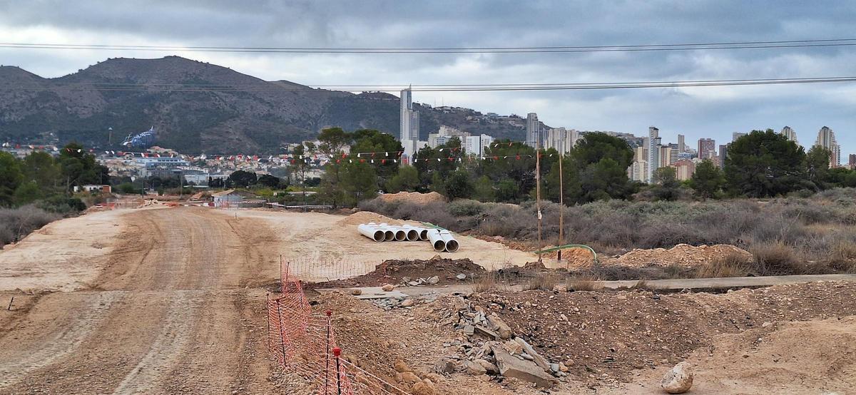 Las obras del nuevo vial de acceso a Benidorm.