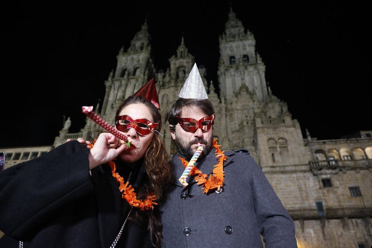 Santiago da la bienvenida al 2026 en el Obradoiro Santiago da la bienvenida al 2026 en el Obradoiro