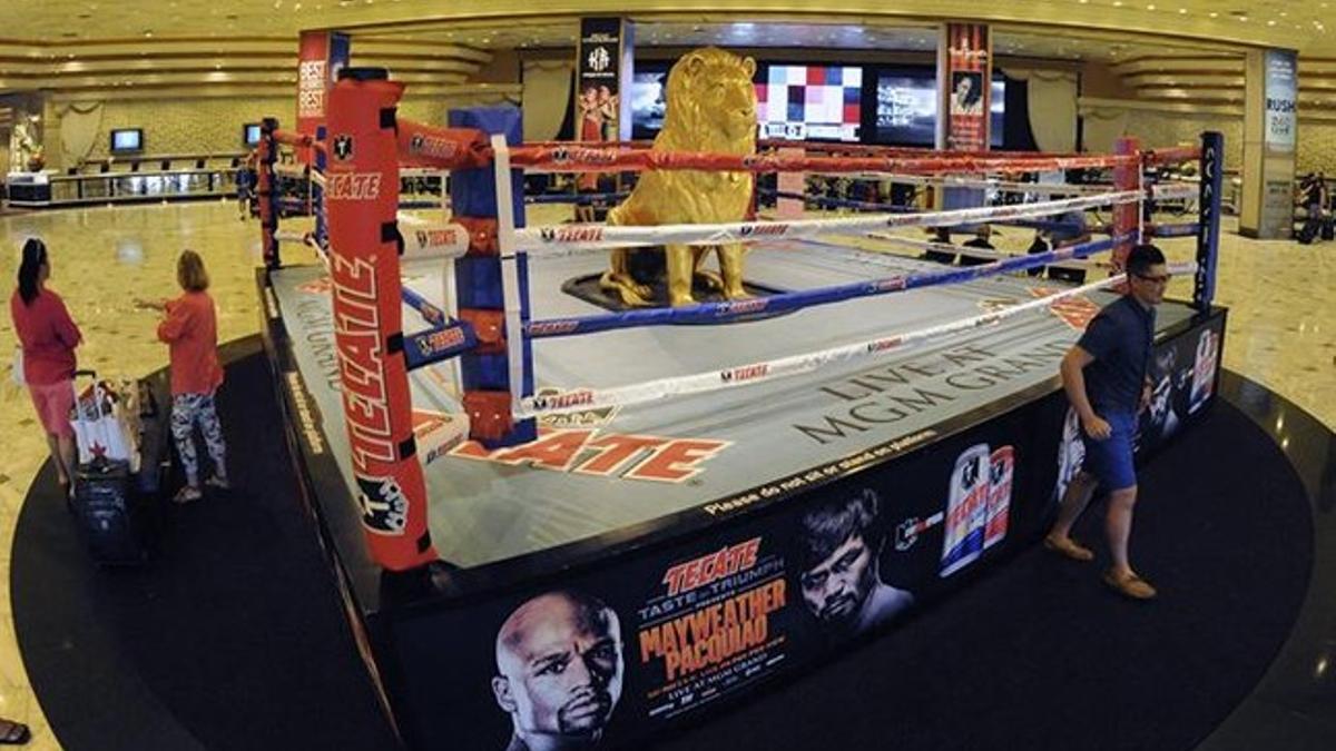 Imagen de un ring promocional del combate Mayweather-Pacquiao