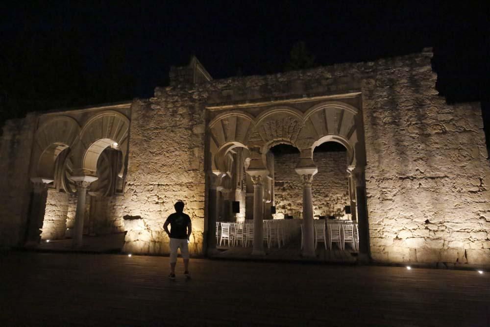 Galería gráfica: La ciudad brillante, Medina Azahara y su nueva iluminación nocturna.