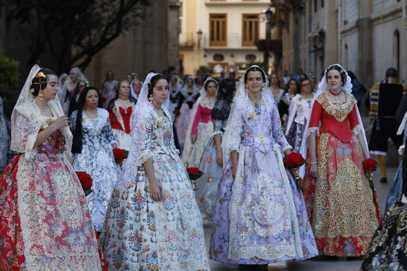 Comisiones falleras que han desfilado hasta las 20:00 horas.