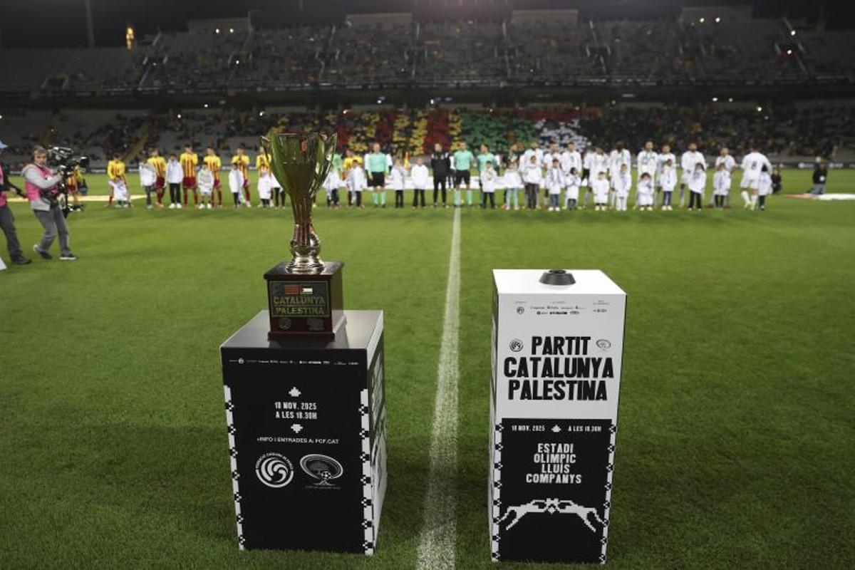Partido entre Catalunya-Palestina en el Estadi Olímpic de Lluís Companys
