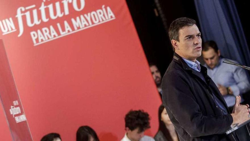 El líder del PSOE, Pedro Sánchez, ayer en Burgos.