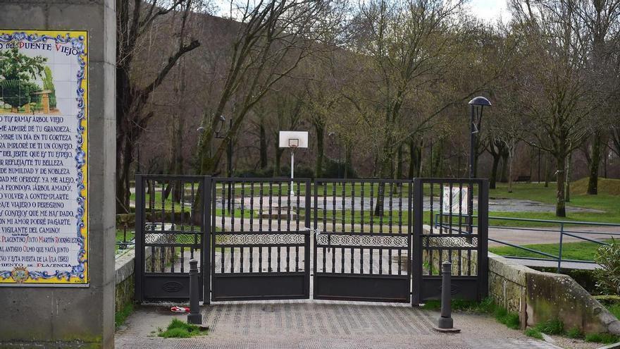 El acceso a La Isla de Plasencia, paseos del río y zonas precintadas conllevará sanciones