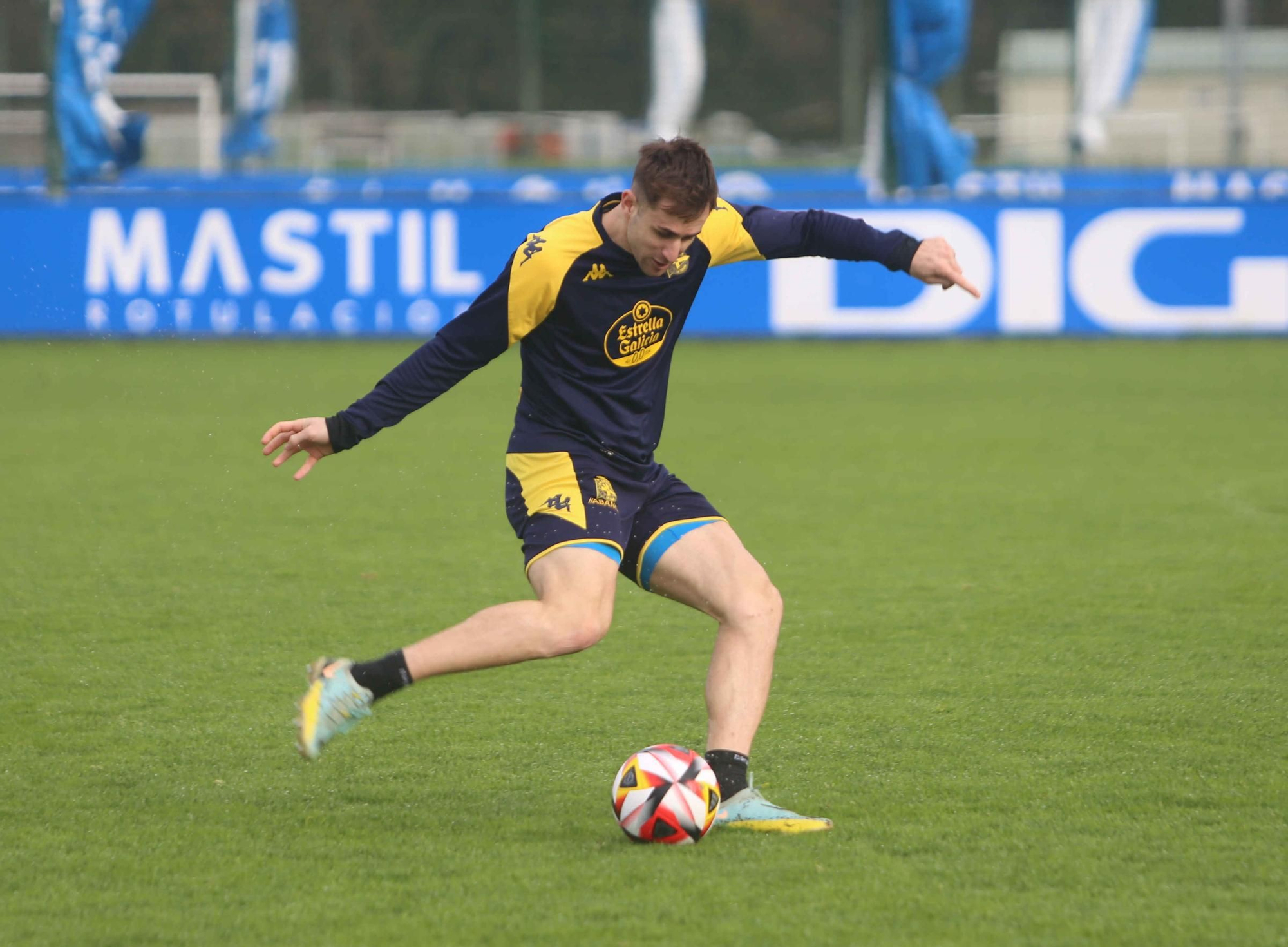 Entrenamiento del Deportivo en Abegondo