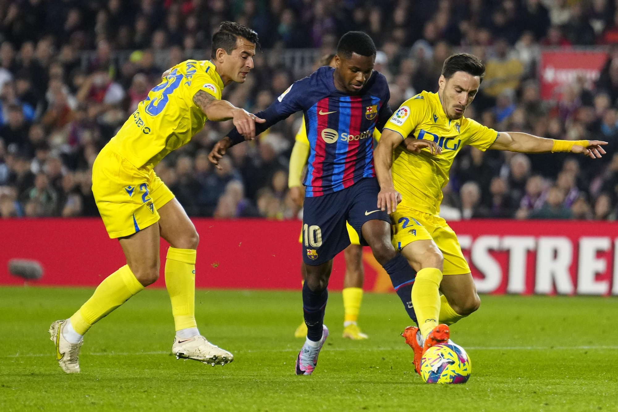 FC BARCELONA / CÁDIZ