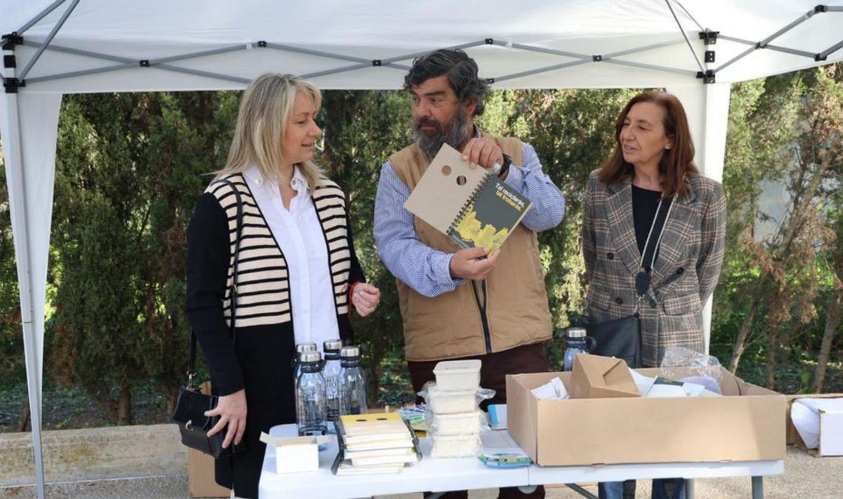 Las autoridades insulares, ayer, en la Fira del Fang de Marratxí.