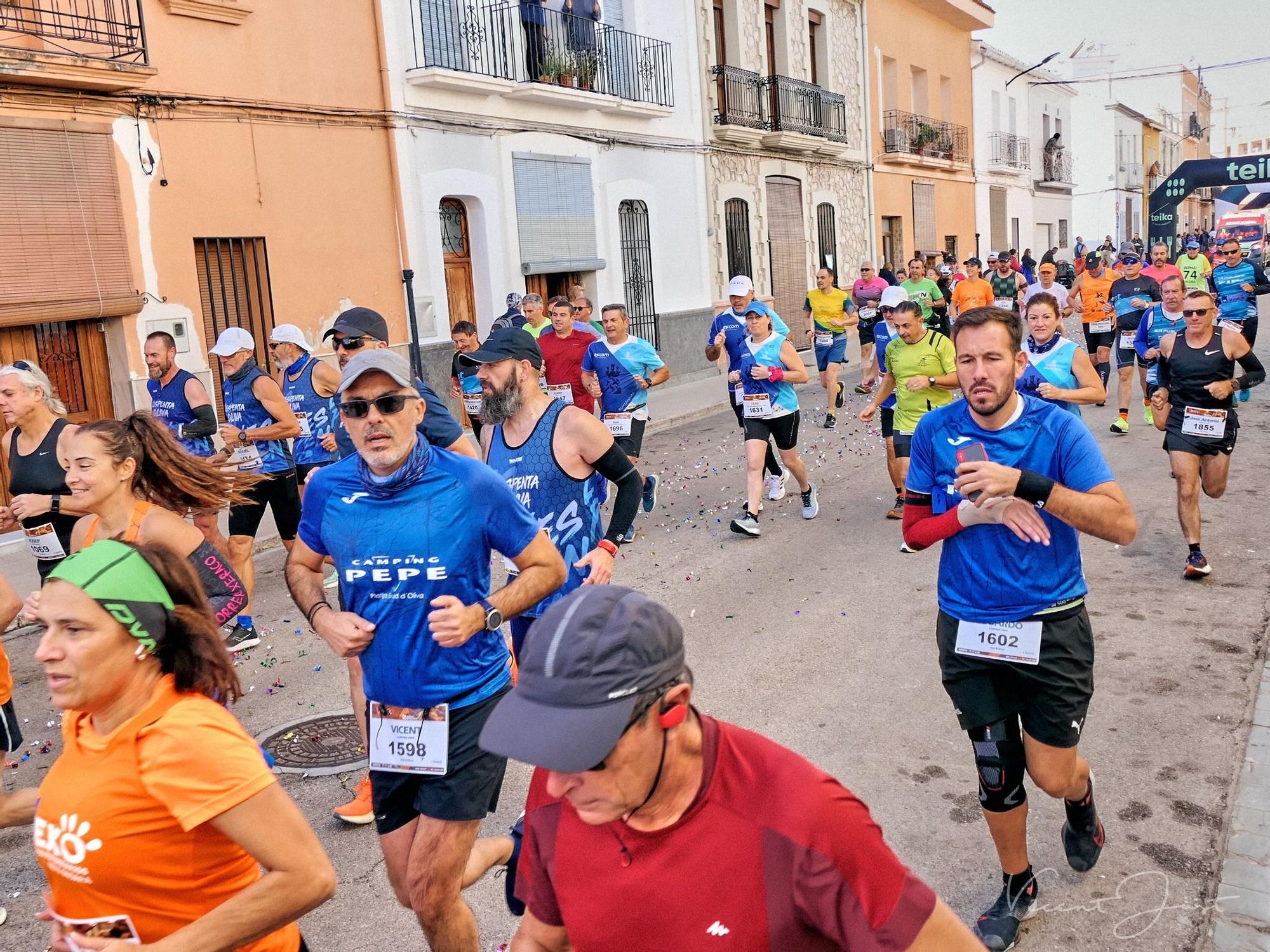 Búscate en la XI Cursa Solidària de Beniarjó