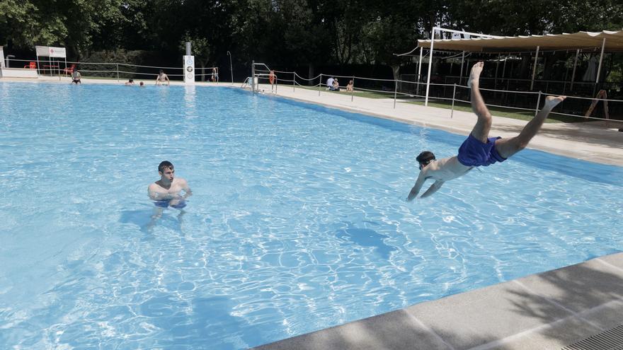 Abren las piscinas cacereñas con 87 días previstos de baño