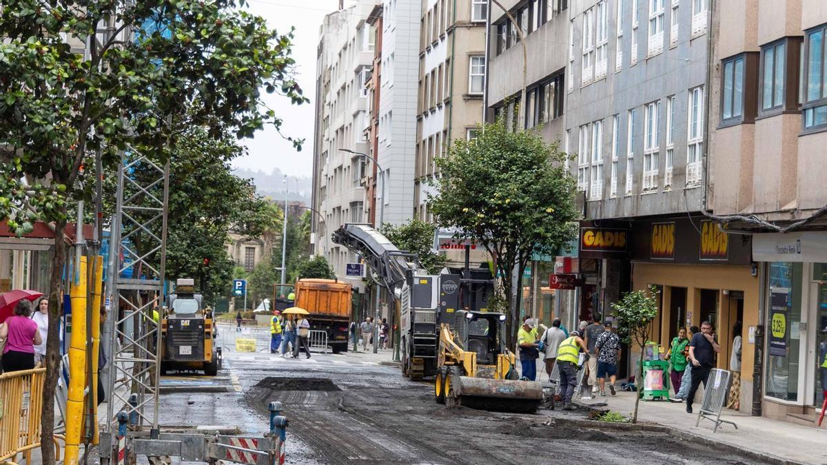 Comienzan las obras en la rúa Doutor Teixeiro, cerrada al tráfico desde este jueves