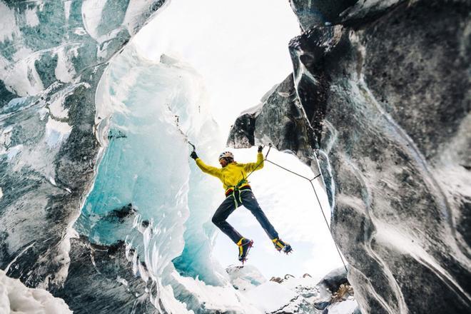 Esta imagen sin fecha publicada por The North Face muestra al alpinista austriaco Hansjorg Auer, de 35 años.