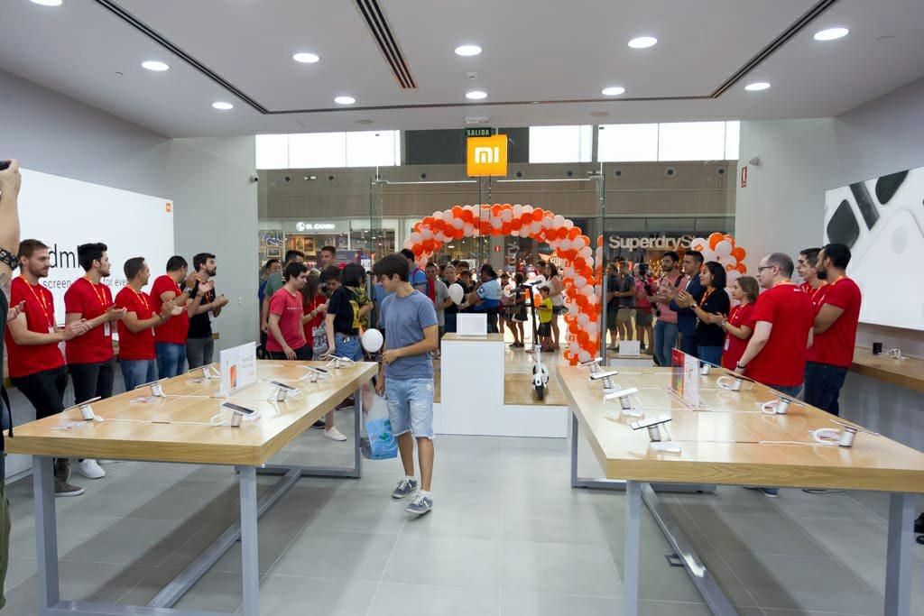 Inauguración de la tienda Xiaomi