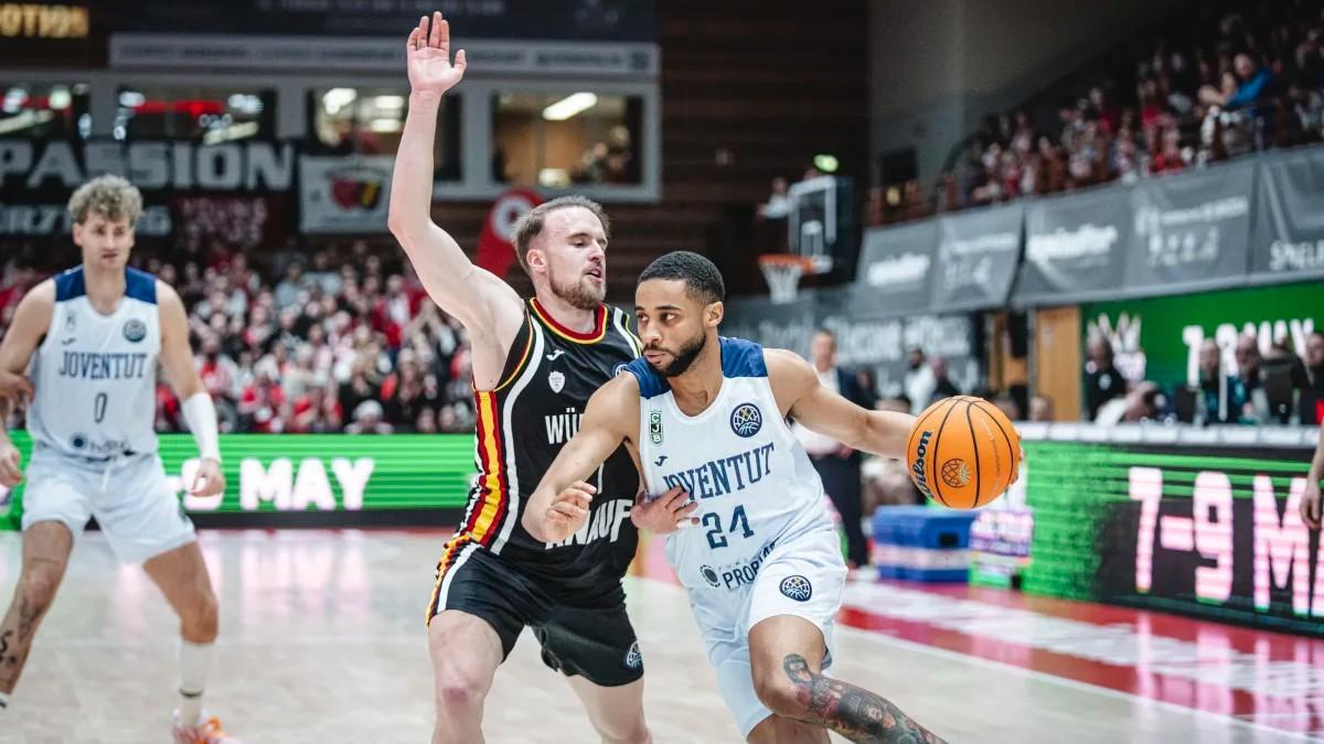 Cameron Hunt, en un partido de la BCL con la Penya