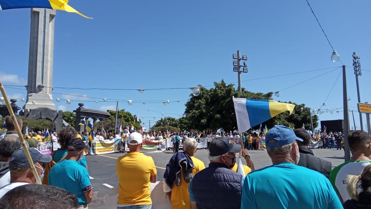 Manifestación de cazadores en Santa Cruz de Tenerife